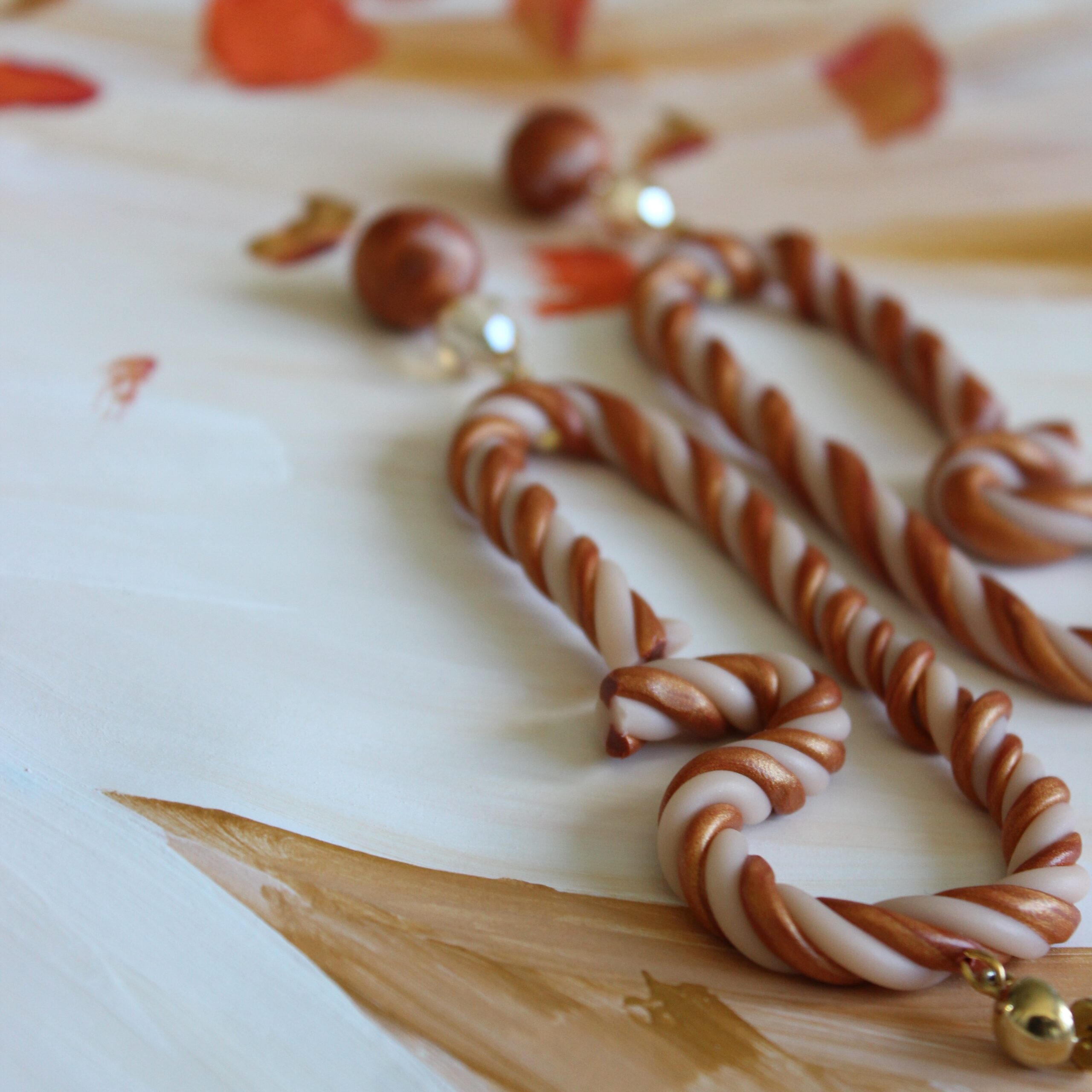 way things form curl caramel