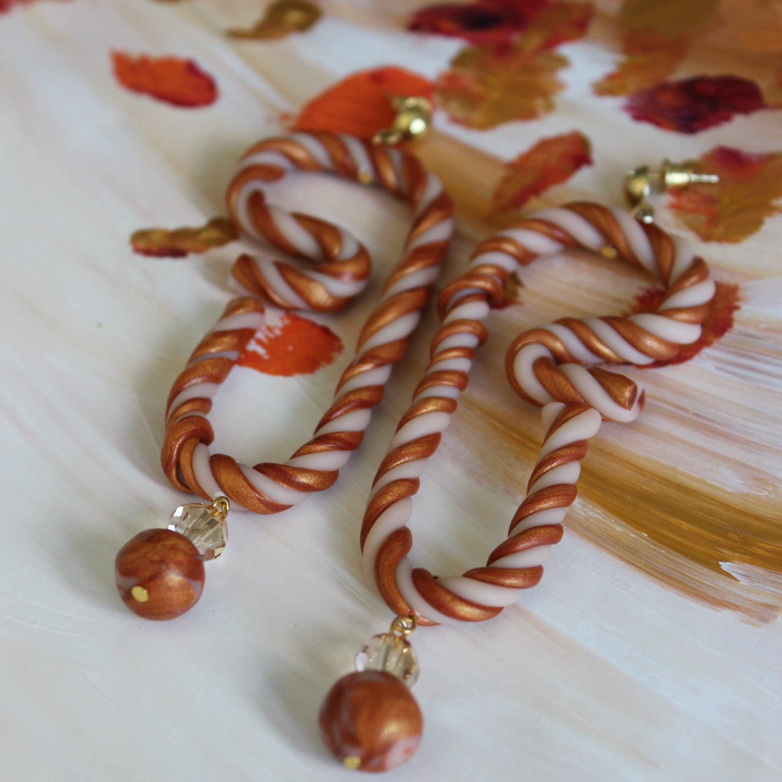 way things form curl caramel