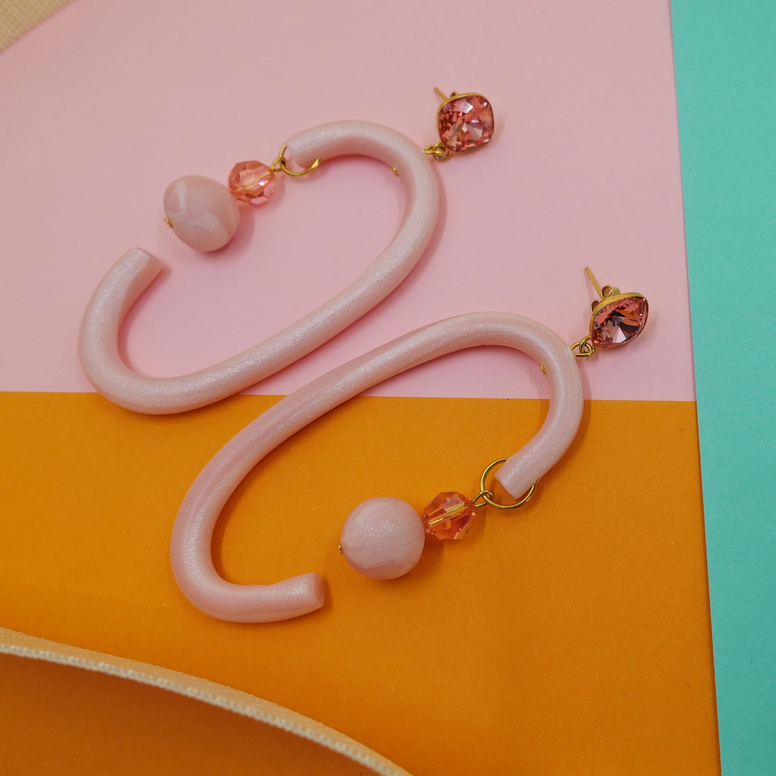 way things form earrings