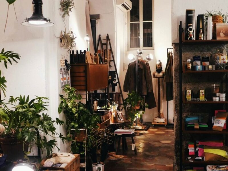 Best secondhand and vintage shops in Milan by Way Things Form / Mirjam Kristian